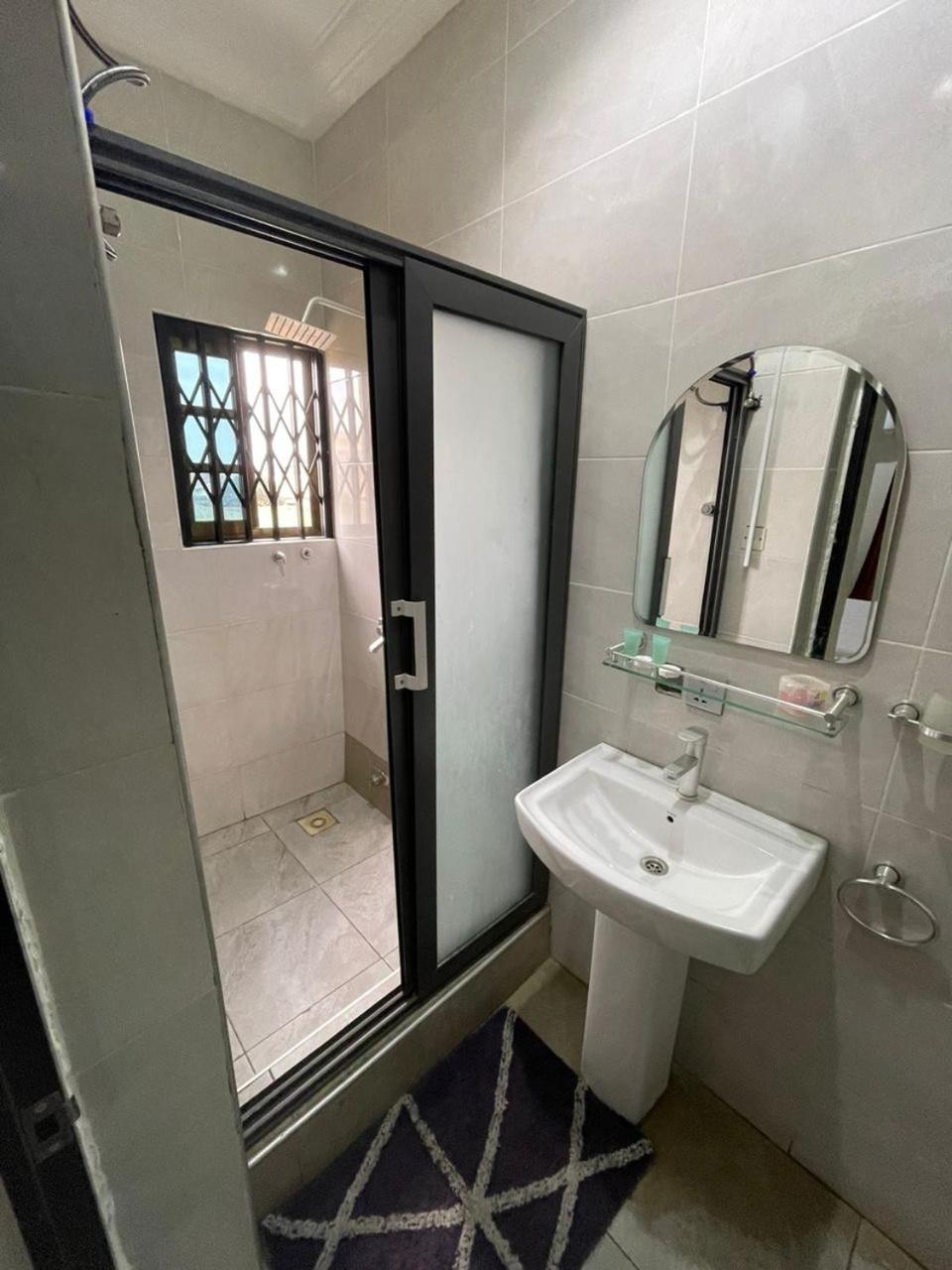 Cloud9 Luxury Apartments 阿克拉 外观 照片